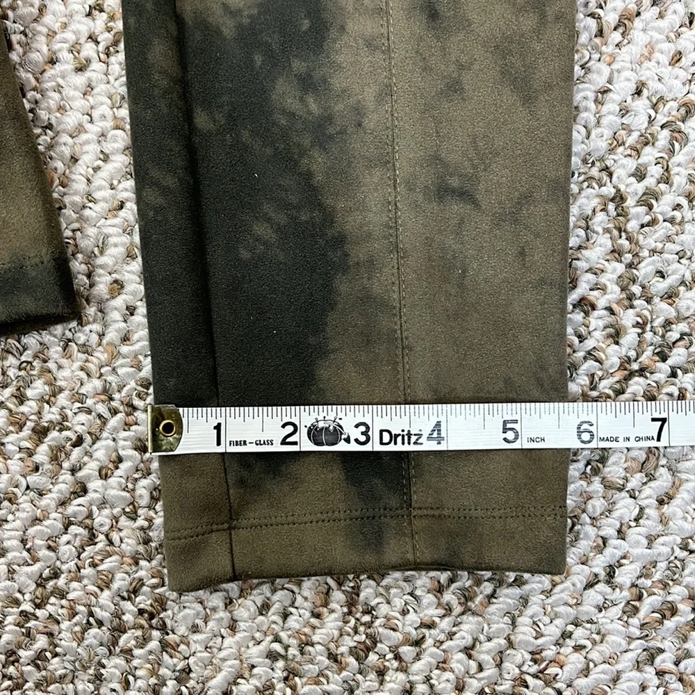 TAHARI Faux Leather jegging Tie Dye Olive Green Black size medium